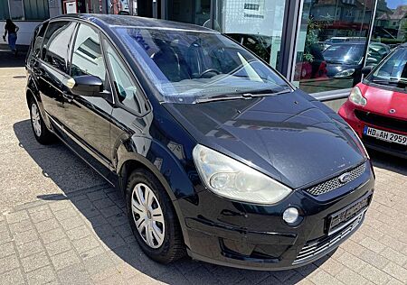 Ford S-Max Trend 7-Sitzer