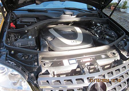 Mercedes-Benz ML 350 4MATIC -