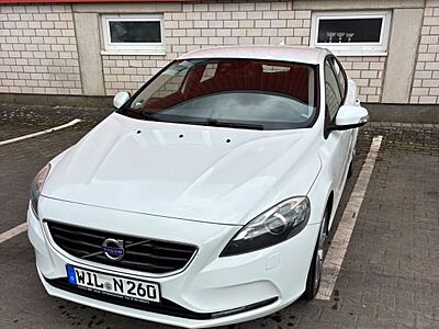 Volvo V40 D3 -