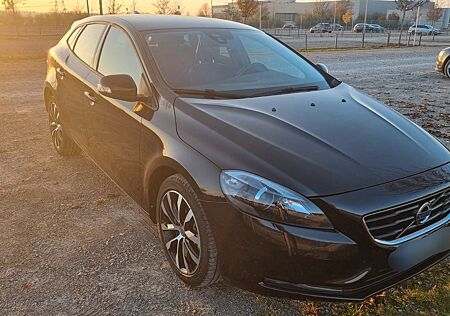 Volvo V40 D3 LINJE YOU!