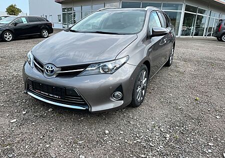 Toyota Auris Touring Sports Hybrid Executive