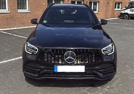 Mercedes-Benz GLC 300 GLC 300d 4MATIC, AMG, Checkheft, Junge Sterne