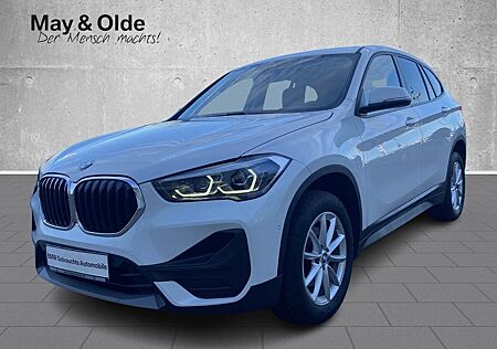 BMW X1 sDrive18d Navi LED SHZ PA PDC Sportsitze