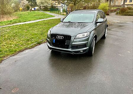 Audi Q7 4.2 TDI quattro tiptronic - Vollausstattung