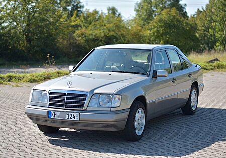 Mercedes-Benz 280 gebraucht kaufen Mercedes-Benz 280 E280 W124 Automatik ZV Klima H Gutachten