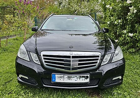 Mercedes-Benz E 300 CDI T BlueEFFICIENCY AVANTGARDE