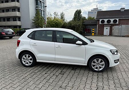 VW Polo Volkswagen V Highline Navi klimaautomatik Alufelgen