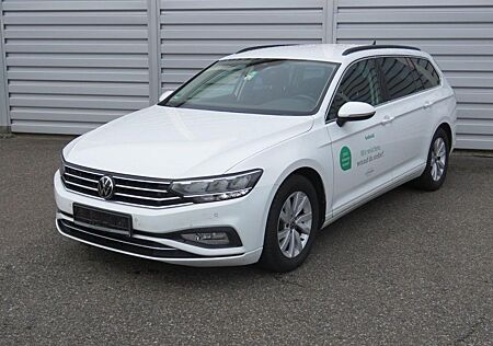 VW Passat Volkswagen Business AHK LED Navi R.Cam ACC PDC SHZ