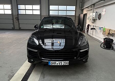 Porsche Cayenne S Tiptronic S Approved Garantie 10/26