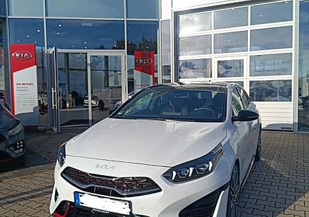 Kia Pro_ceed pro_cee'd / ProCeed 1.6 T-GDI DCT GT GT