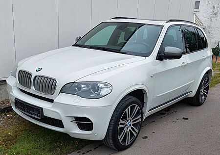 BMW X5 Baureihe M50d Motor bei 104 tkm NEU