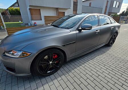 Jaguar XJR575 | Satin Corris Grey | 575 PS | Rarität