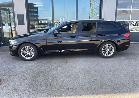 BMW 530d xDrive*Leder*Navi*LED*Sport Line*HUD