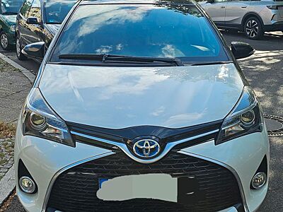 Toyota Yaris 1,5-l-VVT-i Hybrid CVT -