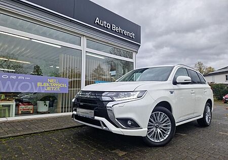 Mitsubishi Plug in Hybrid Outlander Outlander Plug-in Hybrid 2.4 Basis Kamera/18´´