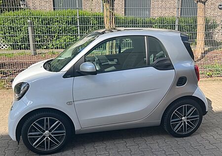 Smart ForTwo coupé 0.9 66kW BRABUS edition