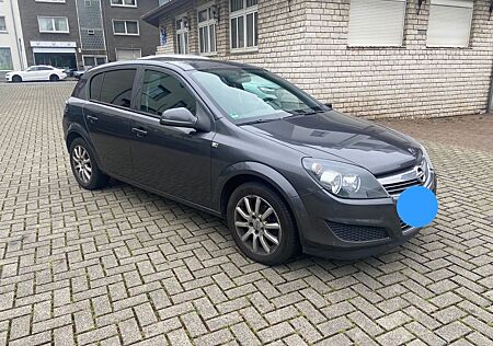Opel Astra 1.7 CDTI Design Edition 81kW Design Ed...