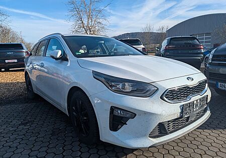 Kia Cee'd Sportswagon 1.6 CRDi DCT Spirit Sports...