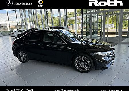 Mercedes-Benz A 220 L 4M AMG+Panorama+LED+Kamera+Memory+Totw.