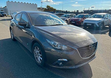 Mazda 3 2.2 SKYACTIV-D 150 Center-Line