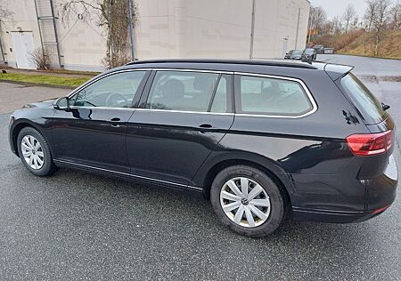 VW Passat Variant Volkswagen 2.0 TDI SCR DSG Business Vari...