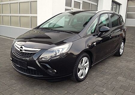 Opel Zafira Tourer 1.4 Turbo Edition 103kW
