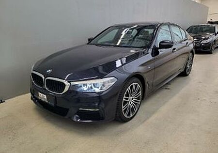 BMW 520d xDrive A -