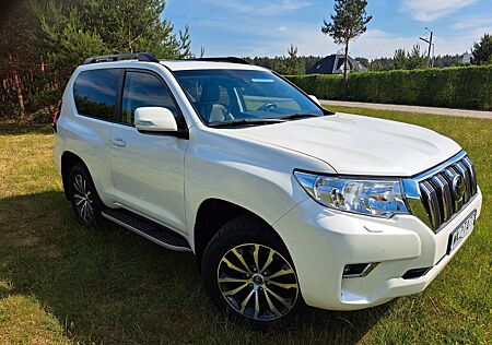 Toyota Land Cruiser 2.8 D-4D Automatik -