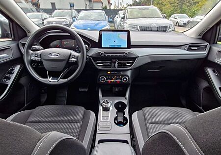 Ford Focus Turnier/Navi/LED/KeyLess/Kamera/Tempo/1Han