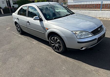 Ford Mondeo 1.8 92 kW Ambiente Ambiente