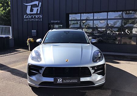 Porsche Macan S Sportdesign Paket schwarz