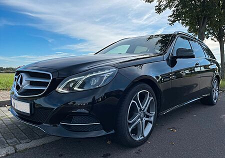 Mercedes-Benz E 250 BlueTEC T AVANTGARDE AVANTGARDE