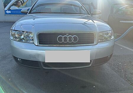 Audi A4 2.0 -