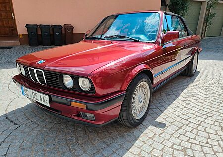 BMW 325i E30 Cabrio