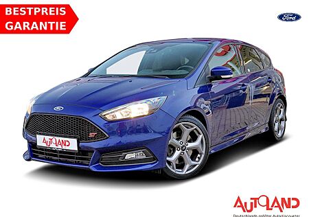 Ford Focus ST 2.0 TDCi Navi PDC WP Sony DAB 1. Hand