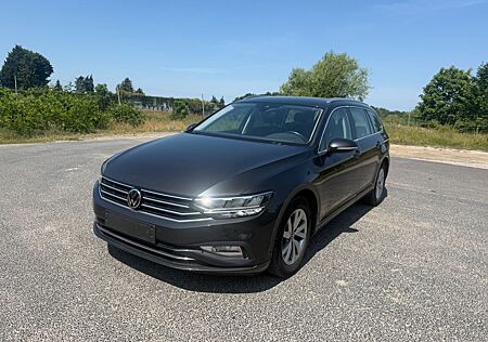 VW Passat Variant Volkswagen Business