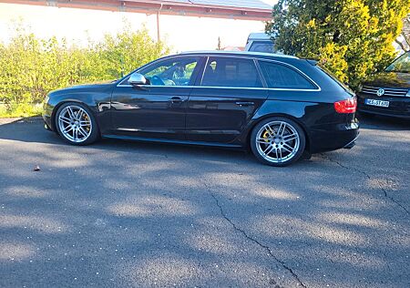Audi S4 3.0 TFSI S tronic quattro Avant -