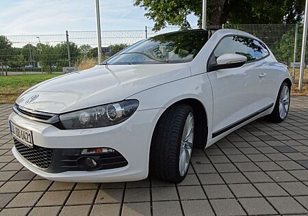 VW Scirocco Volkswagen 1.4 TSI -