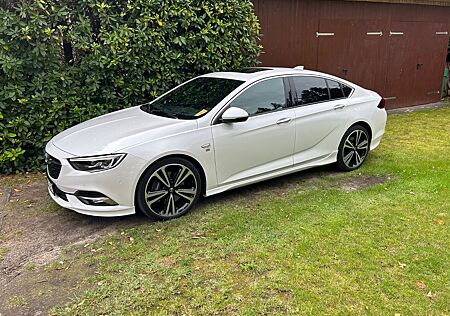 Opel Insignia 2.0 Turbo 191kW Utlimate Ex Auto 4x...