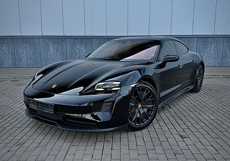 Porsche Taycan GTS Sport BOSE 598PS