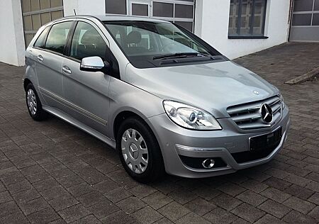 Mercedes-Benz B 180 BlueEFFICIENCY