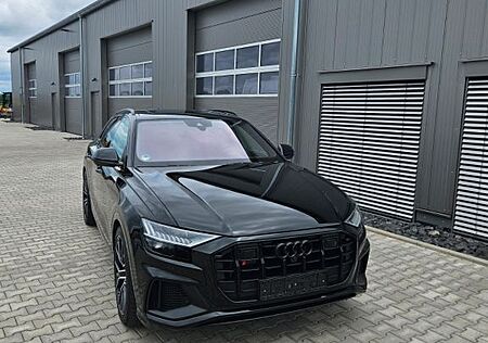 Audi SQ8 TFSI,B&O,Advanced,Massage,Wankstabilisierung