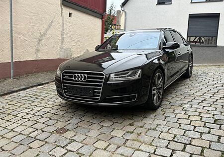 Audi A8 L 4.2 TDI tiptronic quattro -