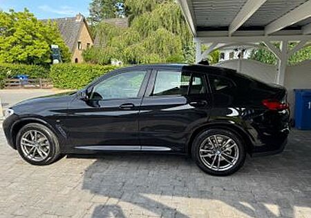 BMW X4 xDrive20i AT M Sport M Sport