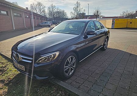 Mercedes-Benz C 200 4MATIC Autom.