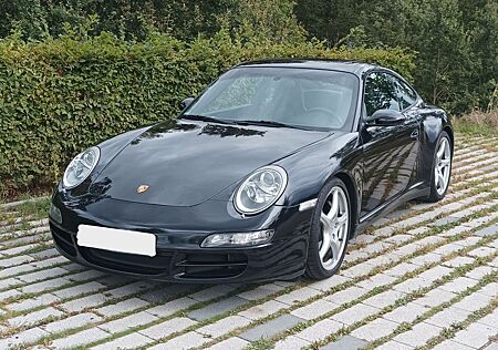 Porsche 997 Carrera 4 Coupé