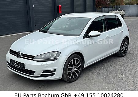 VW Golf Volkswagen VII Lim. Highline BMT Alcantara Xenon PDC