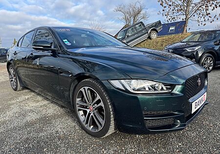 Jaguar XE 25t 240PS R-Sport Automatik