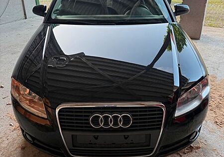 Audi A4 Avant 2.0 Benzin | 131 PS