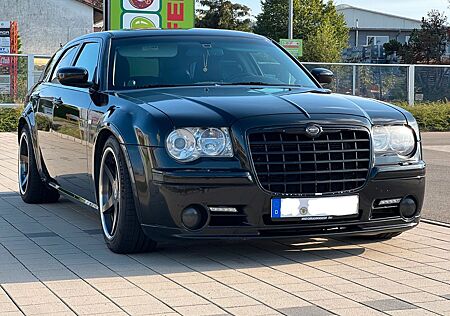 Chrysler 300C Touring SRT8 6.1 +LPG Autom.